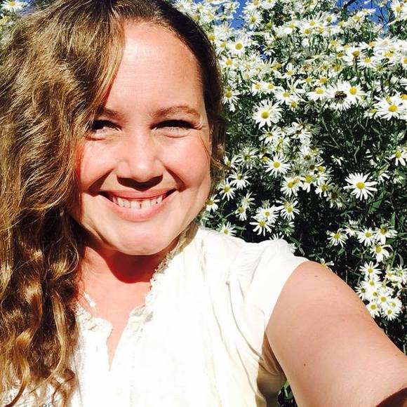 Meet your Posher, Melissa - Picture 1 of 1